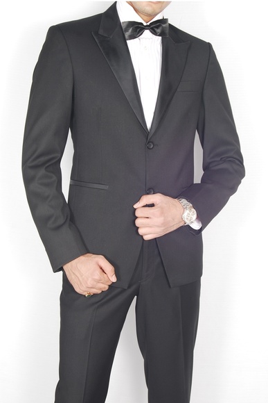 Black Broad Peak Lapel Tuxedo BL3027